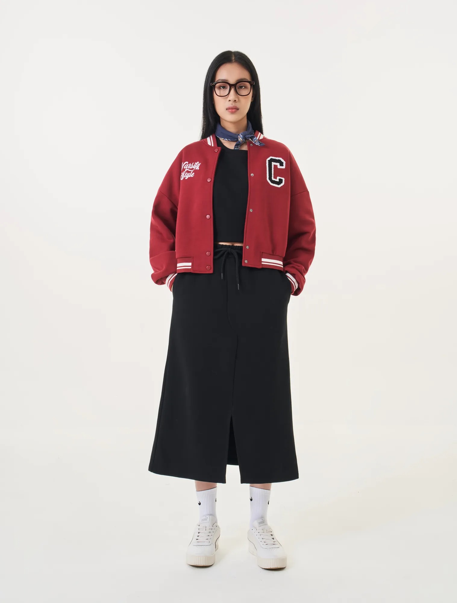 Áo Khoác Nỉ Nữ Dáng Bomber Ngắn